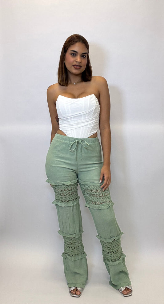 Nina Pant