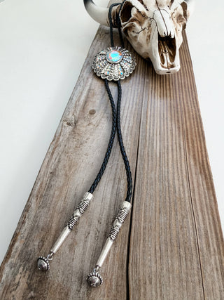 Western Style Large Stone Concho Bolo Tie Necklace